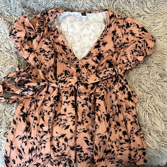 Maternity Tops from SHEIN, size XL - Picture 3 of 3